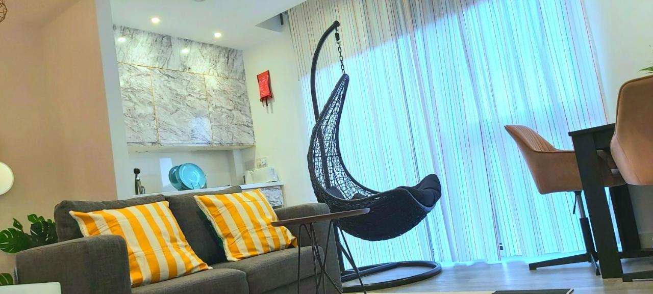 Great Studio Apartments - Netflix, Wifi, Digital Tv Sheffield Esterno foto