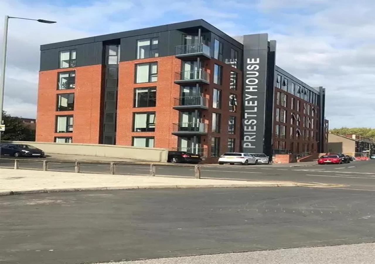 Great Studio Apartments - Netflix, Wifi, Digital Tv Sheffield Esterno foto
